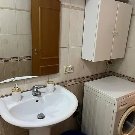Ak Terminal Apartment *